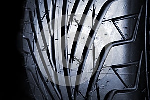 Tire tread