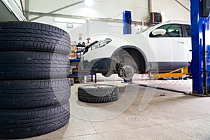 Tire works. assembly or dismantling of wheels in workshop