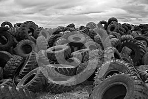 Tires pile-up