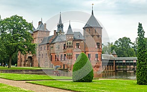Title: Medieval Castle de Haar in Nethelands