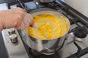 To stir pumpkin puree