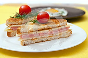 Toast with cheese and ham