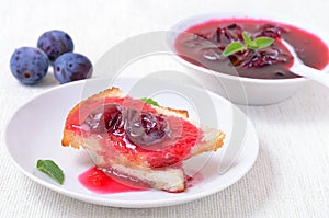 Toasted bread with plum jam