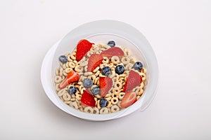 Toasted Oat Cereal with Strawberries and Blueberries
