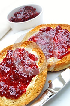 Toasted tea cakes with coffee and marmalade