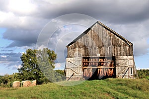 Tobacco Barn