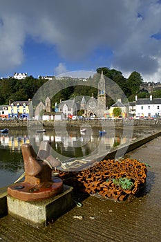 Tobermory harbour photo