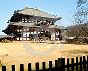 Todai-ji (The Eastern Great Temple)