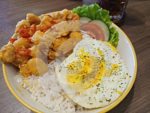 Todayâs plate: white rice, soft egg, salted-egg chicken, and a side of salad