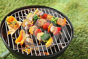 Tofu kebabs with colorful fresh vegetables