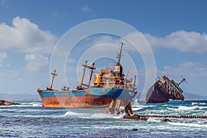 Barco empieza sobre el Playa,, Túnez 