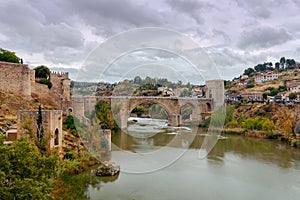 Toledo. Alcantara Bridge. photo