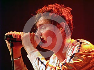 Tom Chaplin of Keane - Live Performance