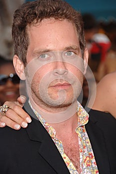 Tom Hollander