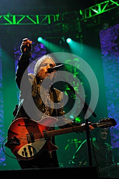 Tom petty playing in ny 8-14-10