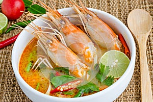 Tom Yum kung