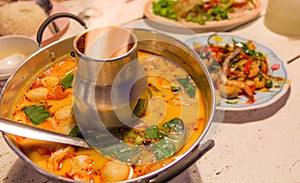 Tom yum kung