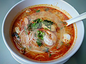 Tom yum seafood noodles