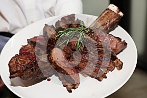 tomahawk steak