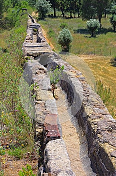 Tomar aqueduct photo