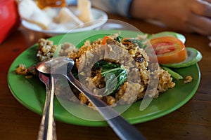 Tomat nasi goreng sayur bakso