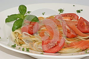 Tomato and colored spaghetti