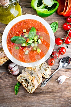 Tomato gazpacho soup with pepper