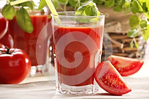 Tomato juice photo