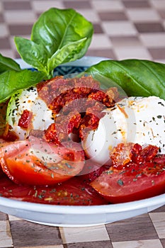 Tomato mozzarella salad