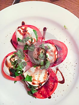 Tomato & Mozzarella Salad