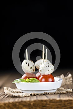 Tomato Mozzarella Salad with Basil