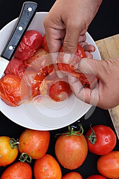 Tomato peeling