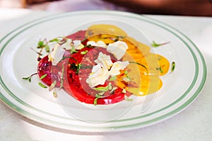Tomato salad and cheese