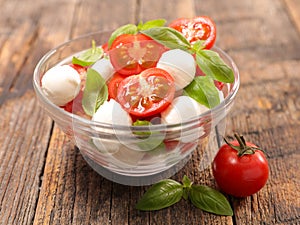 Tomato salad