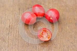 The tomato (Solanum lycopersicum)