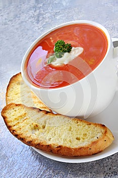 Tomato Soup with Turkish Bread