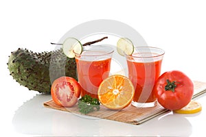 Tomato,soursop and orange mix juice