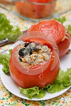 Tomato stuffed with cous cous