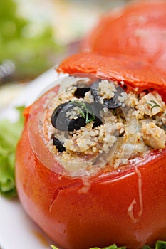 Tomato stuffed with cous cous