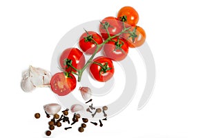 Tomatoes, garlic , cloves