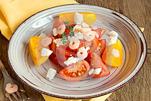 Tomatoes and shrimps salad