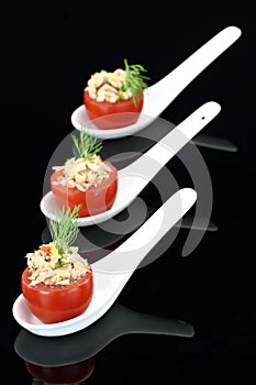 Tomatoes stuffed with tuna