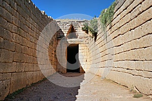 the tomb called the treasure of Atreus in Mycenae