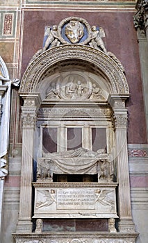 Tomb of Leonardo Bruni, Basilica di Santa Croce in Florence photo