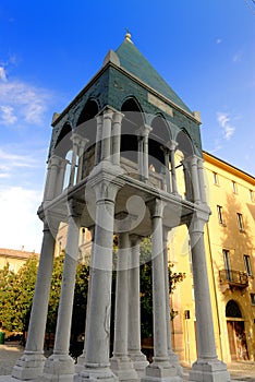 Tomb of Ronaldino de Passeri, Bologna, Italy