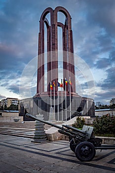 Tomb of the Unknown Soldier with artillery cannon in Bucharest, Romania