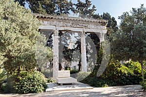 Tomb of the Unknown Soldier and Roman Columns near Beirut National Museum, Mathaf, Beirut, Lebanon