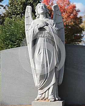 Tombstone angel statue