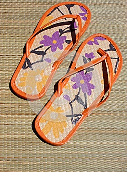 Tong sandals photo