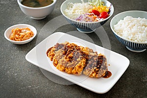 Tonkatsu - Japanese pork cutlet deep fried with rice set